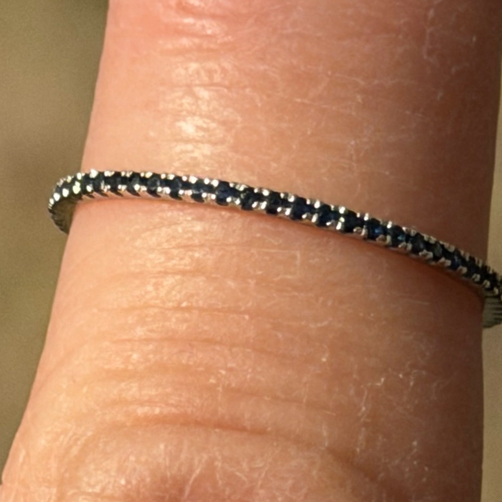 18K WG sapphire eternity band